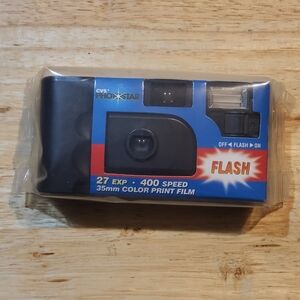 DISPOSABLE FLASH CAMERA 35mm Vintage CVS Photostar new old stock y2k